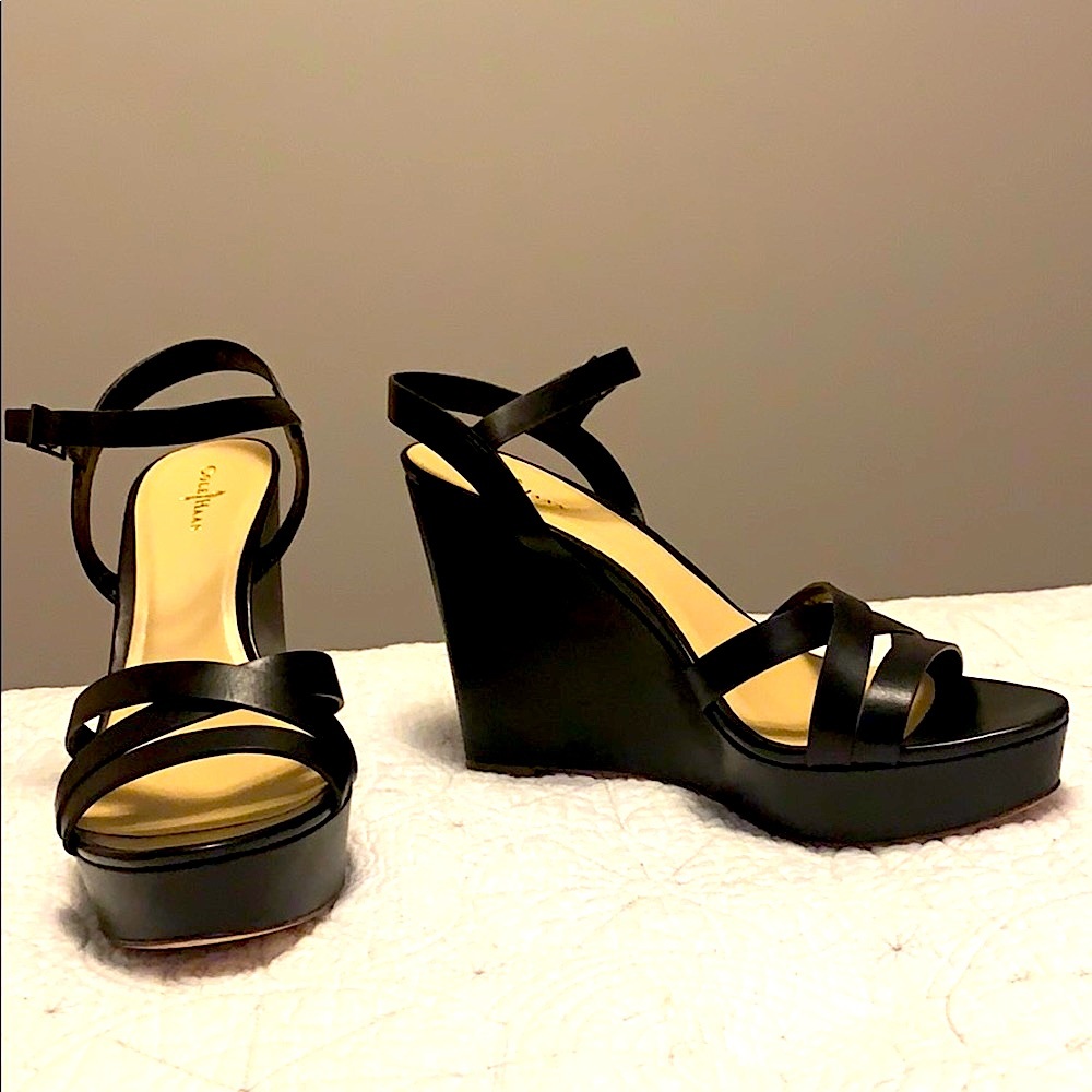 Cole Haan Platforms sz 10